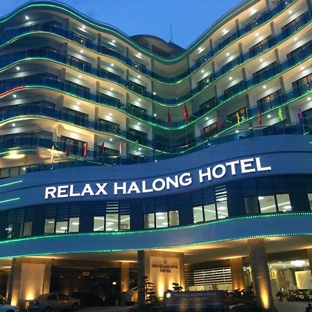 Relax Ha Long Hotel Bagian luar foto